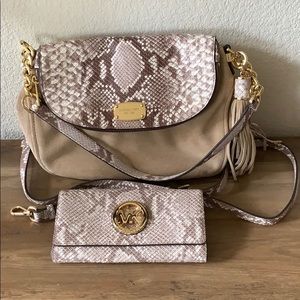 Michael Kors Bag and matching Wallet